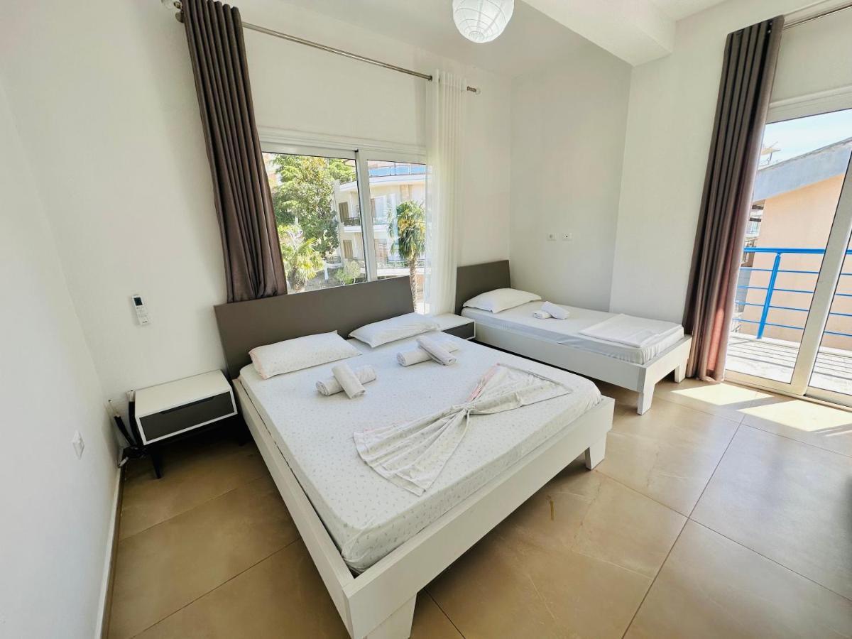 Villa Colombo Vlorë Exterior foto