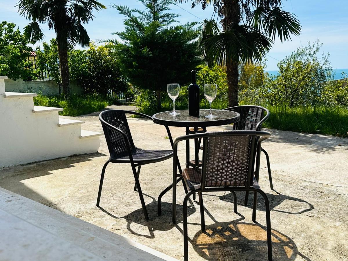 Villa Colombo Vlorë Exterior foto